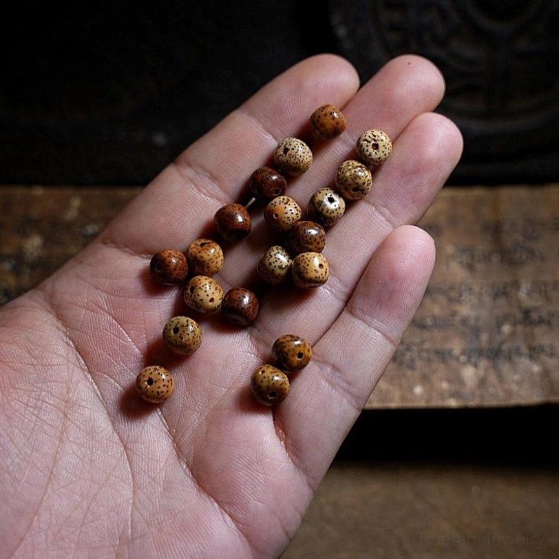 Authentic Tibetan mala bracelet Zakiram Goddess symbolizing wealth, family protection, and life's blessings