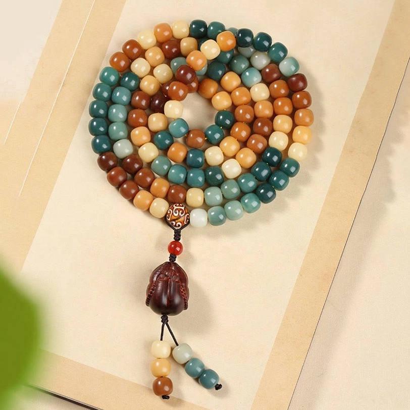 Colorful bodhi seed bracelet with buddha hand gesture charm and multicolor natural beads