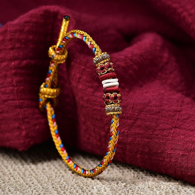 Handmade Dunhuang Tibetan lucky bracelet product showcase with accessories