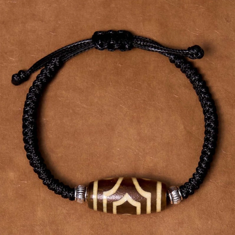 Tibetan dzi bead bracelet sizing guide showing wrist circumference measurement for perfect fit