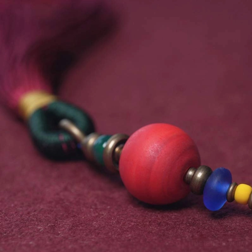 Natural bodhi seed mala bracelet with protective amulet, traditional Buddhist spiritual jewelry