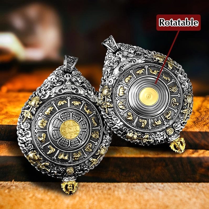 Rotating Nine Palaces Bagua zodiac pendant with movable central disc and traditional engravings