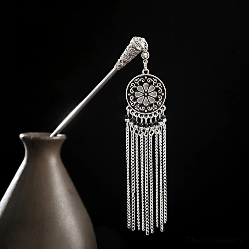 Round tassel hairpin blue - healing and tranquility tassel design