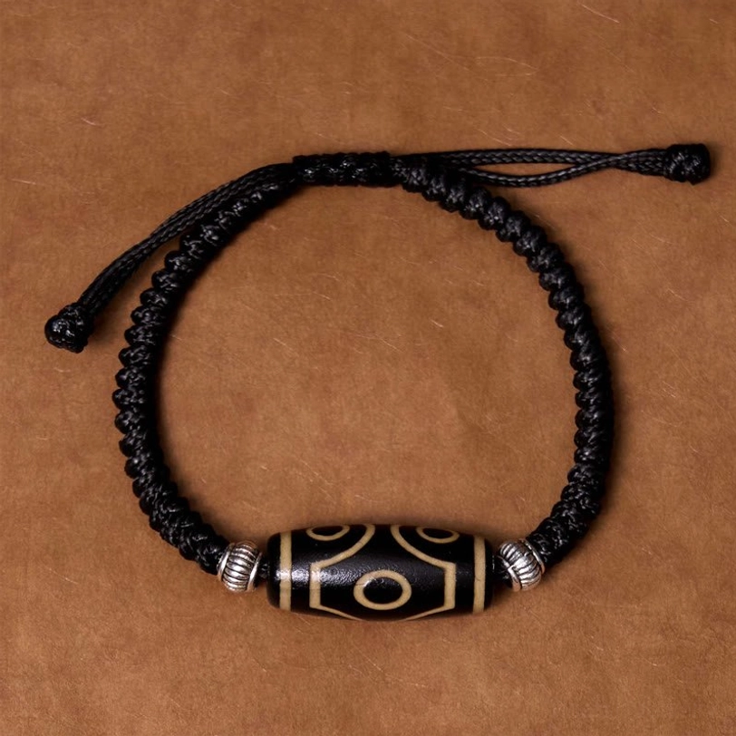 Tibetan three-eye dzi bead bracelet gift presentation for career success and wealth accumulation