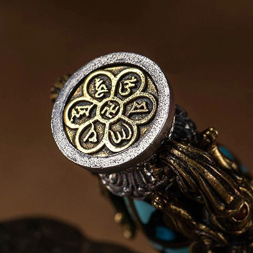 Tibetan dzi bead turquoise pendant necklace spiritual amulet protective symbol wealth abundance and enlightenment jewelry