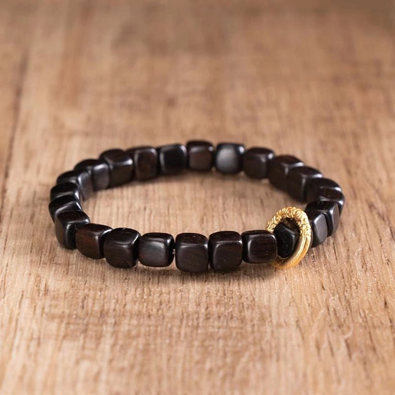 Tibetan ebony wood and dzi bead bracelet handmade artisan craftsmanship detail