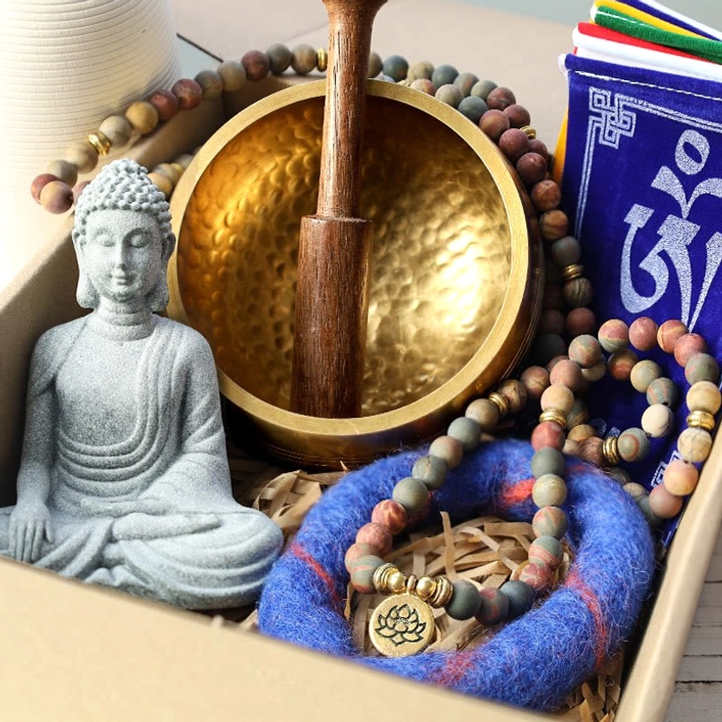Tibetan meditation healing gift bundle complete 5-piece set unboxing display with singing bowl Buddha statue mala beads prayer flags