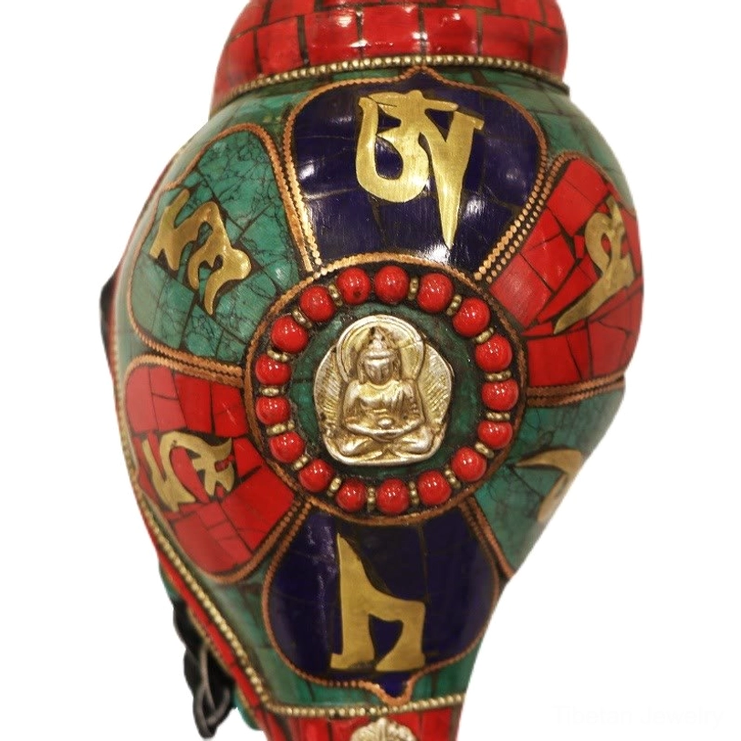 Vintage-style Tibetan shankha conch shell altar décor with spiritual significance and positive energy