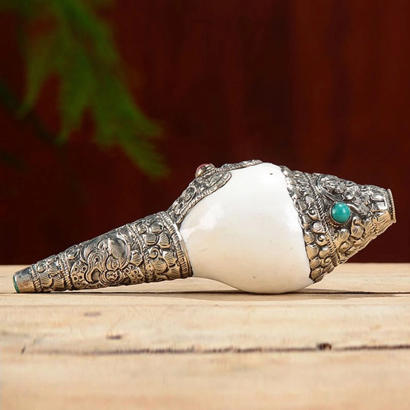 Authentic Tibetan shankha conch shell auspicious symbol with handmade silver filigree ornamental detail