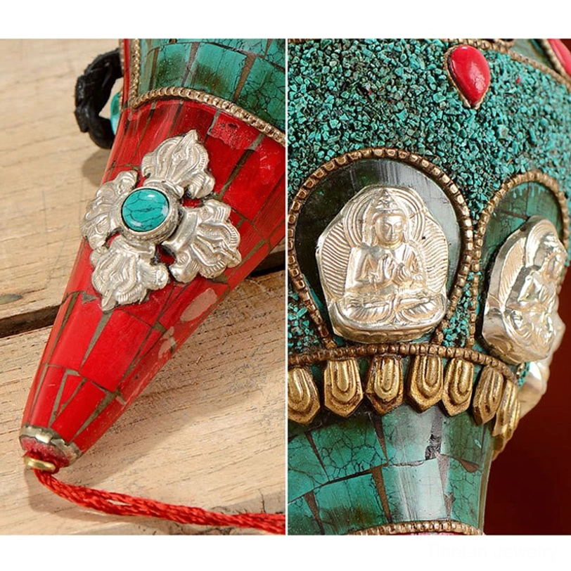 Tibetan handmade Shankha conch shell Buddhist sacred art with turquoise gemstone inlay