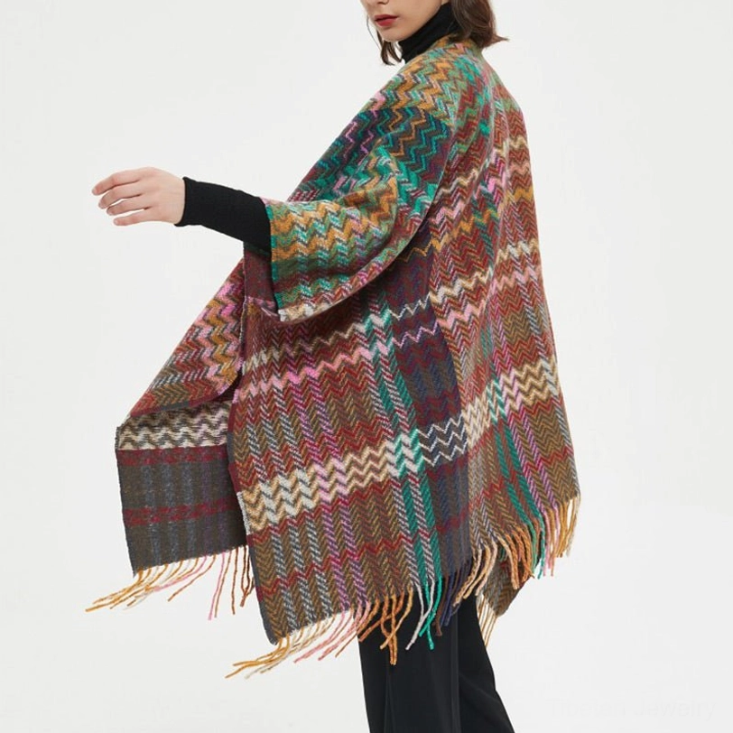 Premium hand-finished Tibetan shawl tassel detail showcasing artisanal craftsmanship