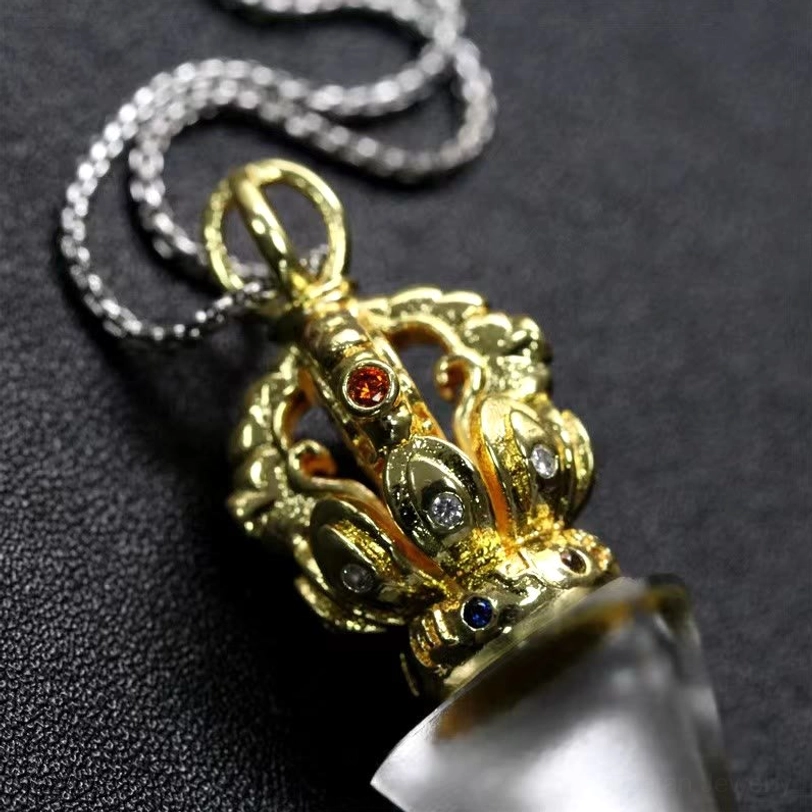Tibetan Vajra pendant necklace jewelry detail image