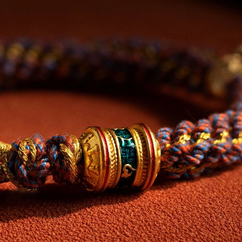 Zodiac natal Buddha bracelet weaving craft tutorial with weaving gauge board and colorful braided ropes